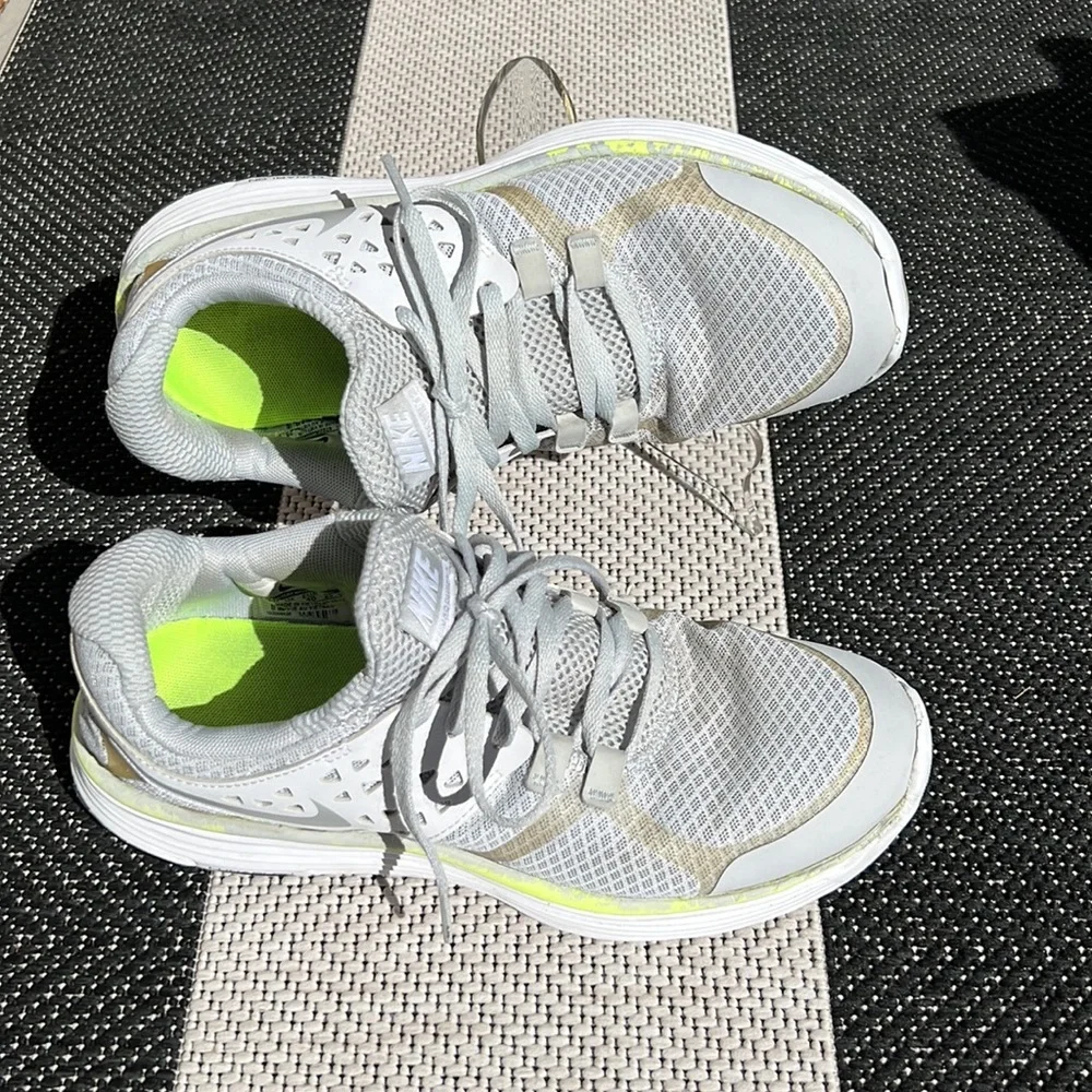 Nike Lunarswift 3 Dynamic Support​ sz 8.5